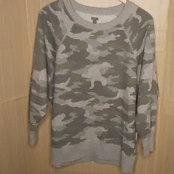 Aerie Grey Camouflage Dolman Sleeve Sweatshirt Large - Picture 1 of 6